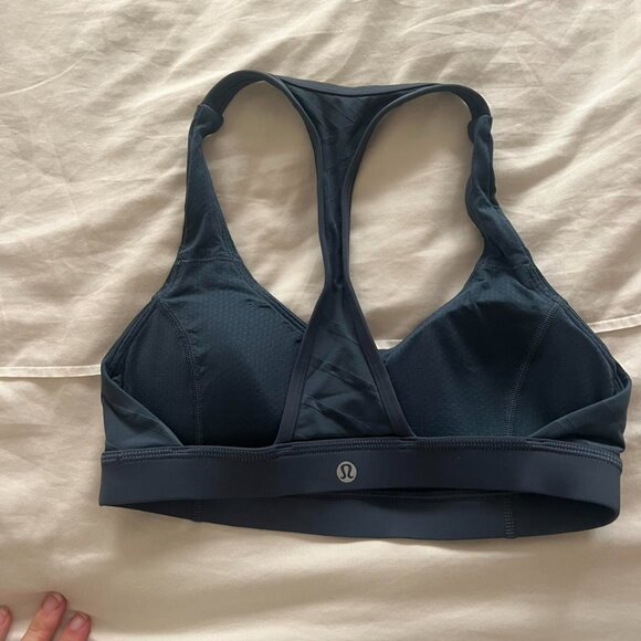 Lululemon spots bra size 6 - Picture 3 of 3